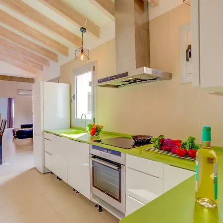 Apartment Ca La Tia Joanaina By Sealand